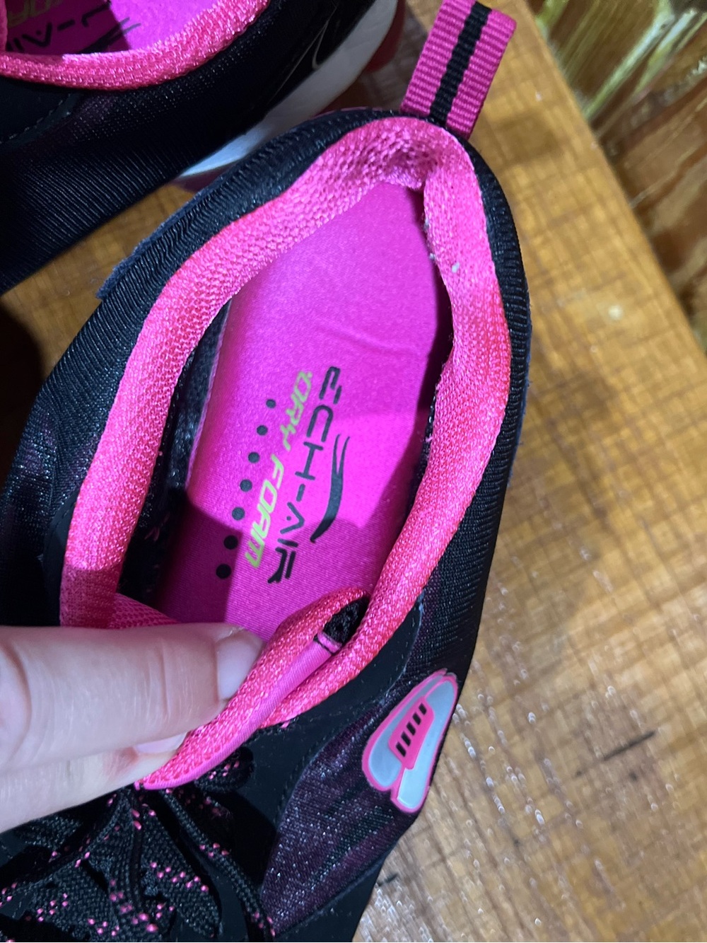Skechers Black Athletic Sneakers with Pink Accents - Picture 5 of 11